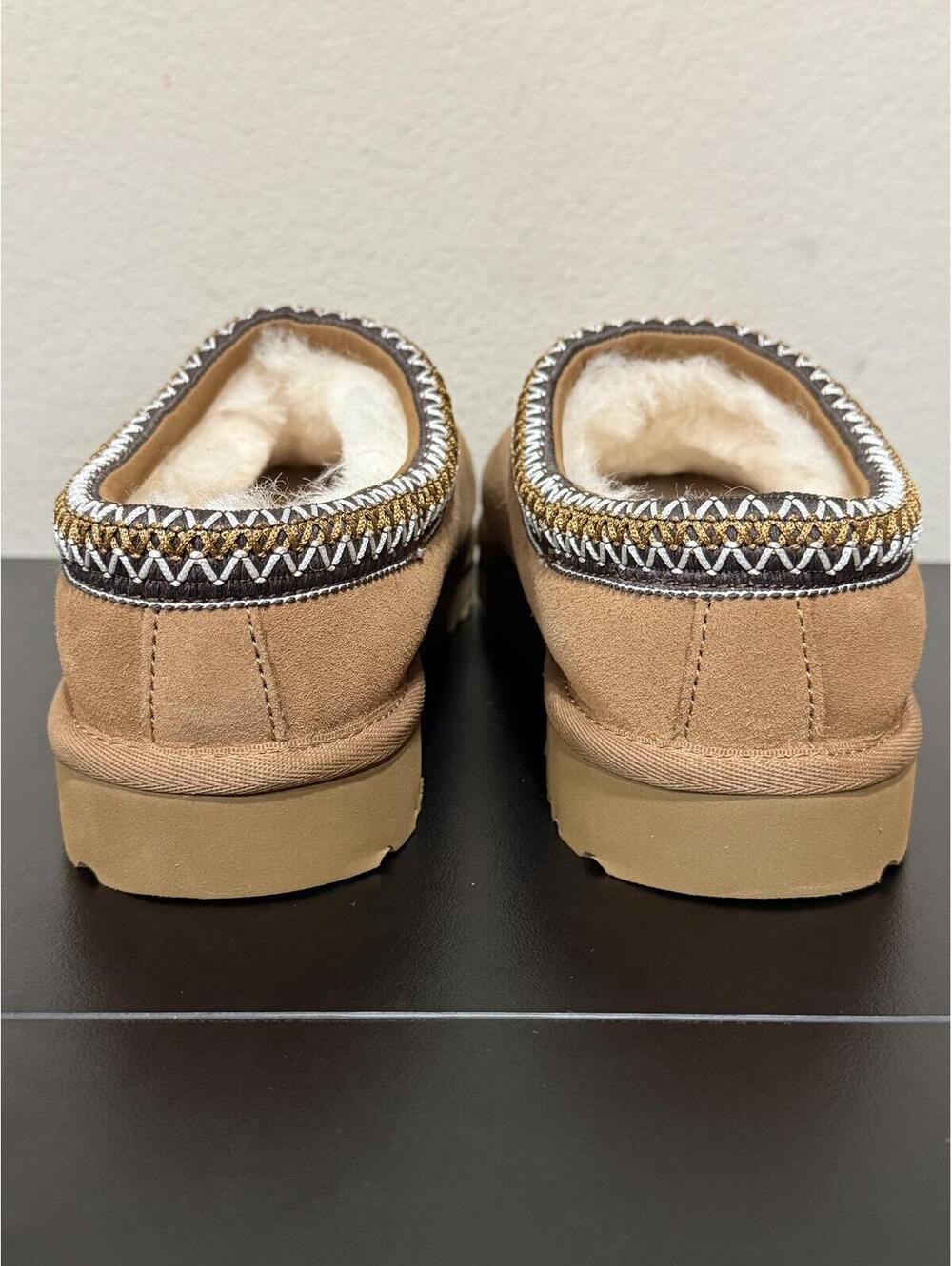Size 8 - UGG Women’s Tasman 2 Slipper “Chestnut” - Picture 5 of 6